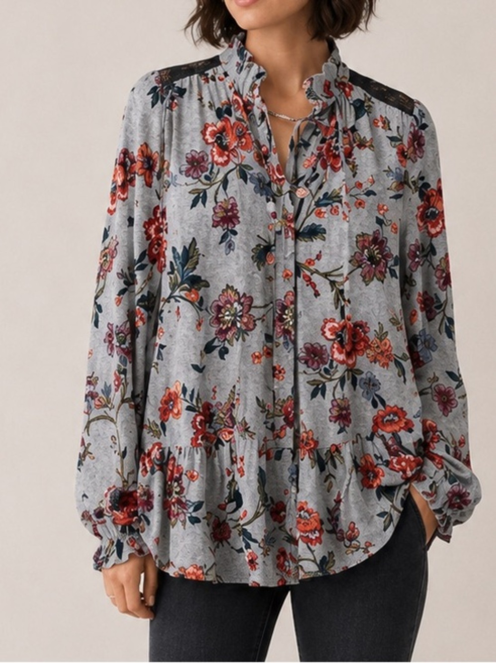 Anthropologie Maeve Janie Gray Floral Boho Peplum Long Sleeve Relaxed Fit Top